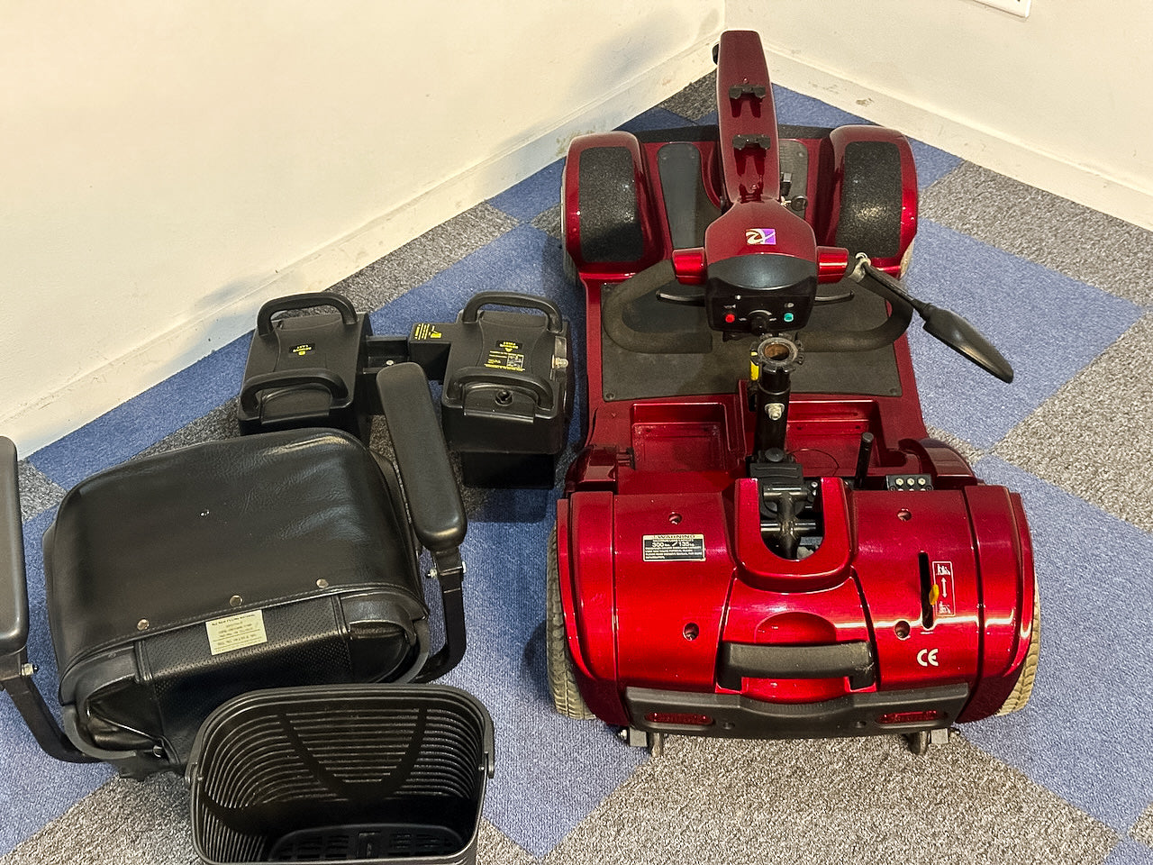 Roma Sorrento 4mph Transportable Mid Size Mobility Scooter In Red Secondary image