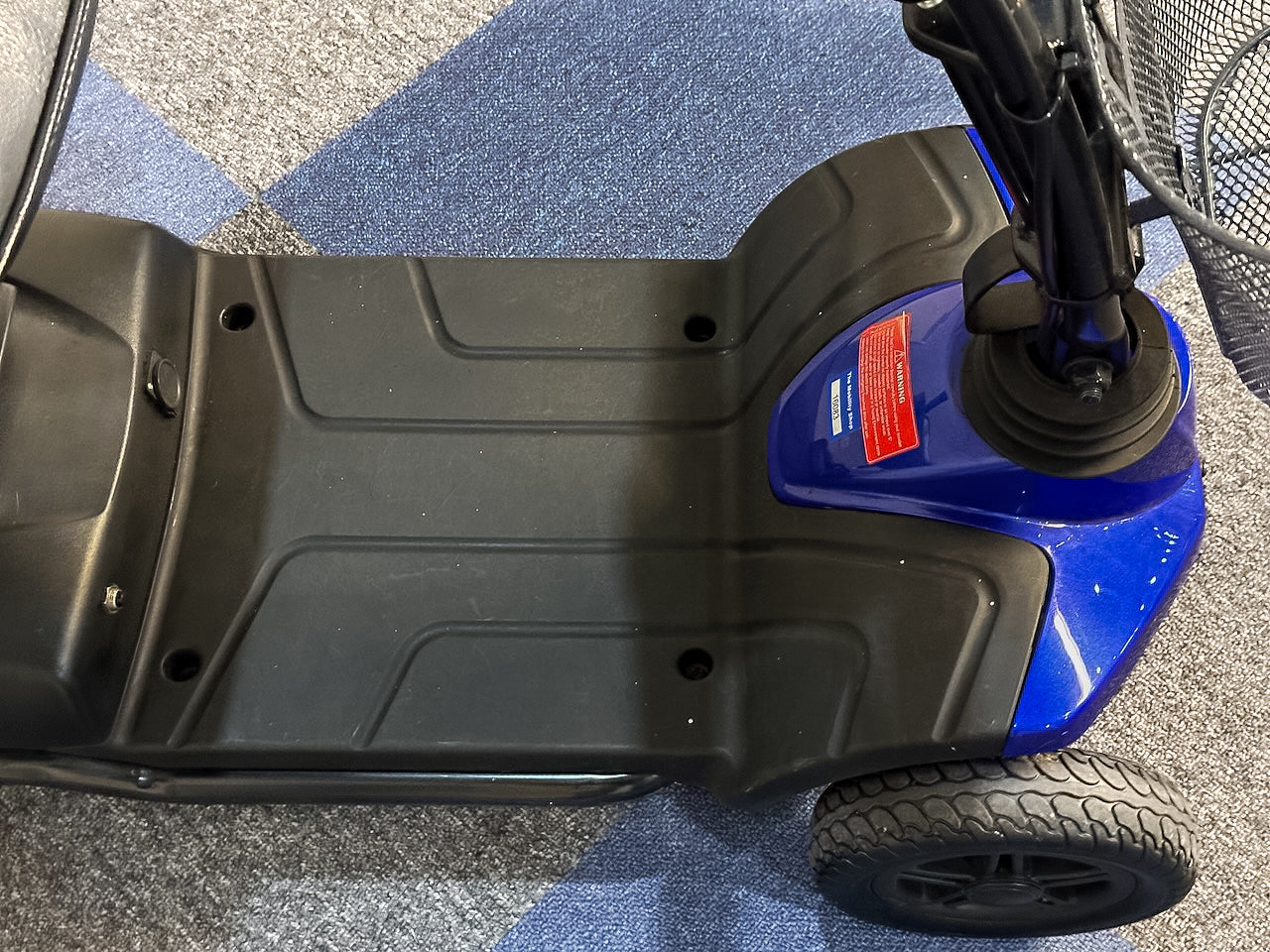 CareCo Dynamo Transportable Small Boot Mobility Scooter Blue