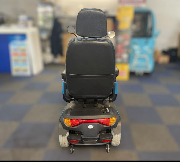 Invacare Comet Pro 8MPH