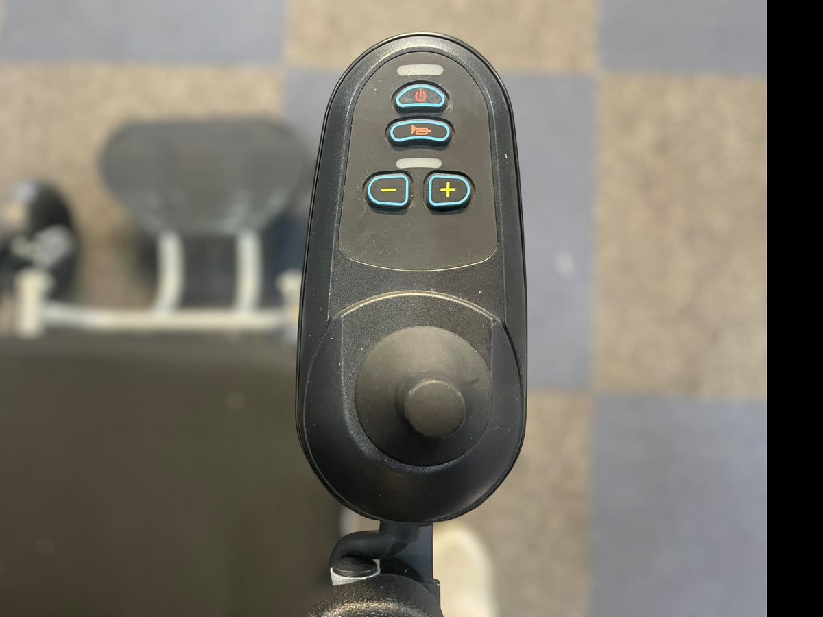 Quickie Q100R power chair