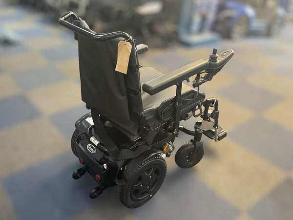 Quickie Q100R power chair