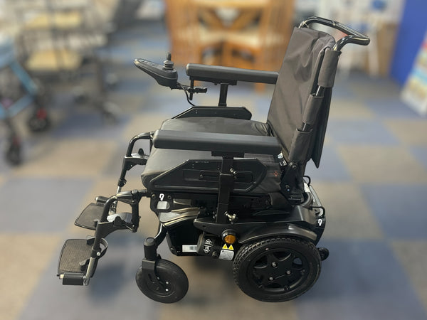 Quickie Q100R power chair