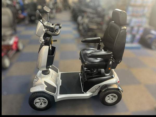 Rascal Ventura Mobility Scooter – 8mph Road Legal