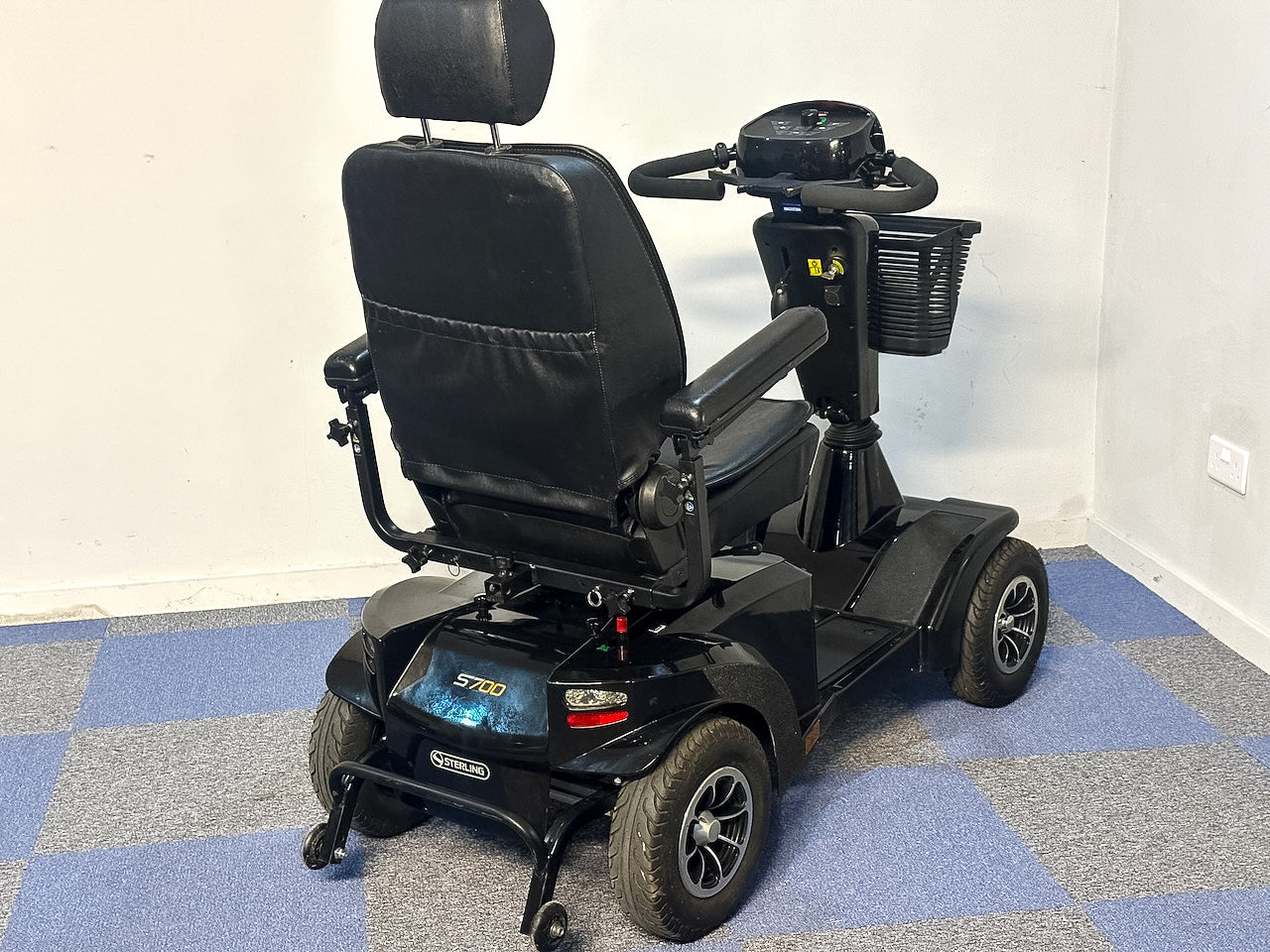 Sunrise Medical Sterling S700 Used 8mph Mobility Scooter Black All-Terrain