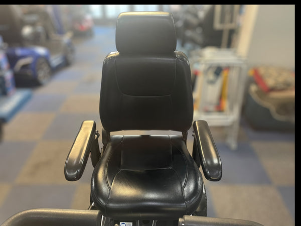 Rascal Ventura Mobility Scooter – 8mph Road Legal