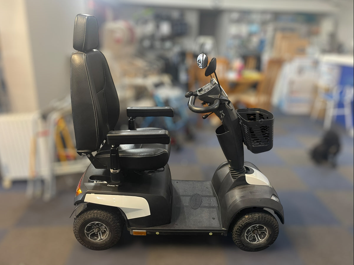 Invacare Comet Pro Mobility Scooter – 8mph Road Legal