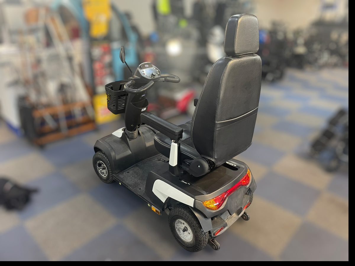 Invacare Comet Pro Mobility Scooter – 8mph Road Legal