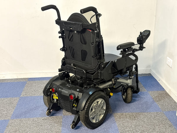 Quantum Aspen Used Powerchair Power Tilt RWD Silver Pride