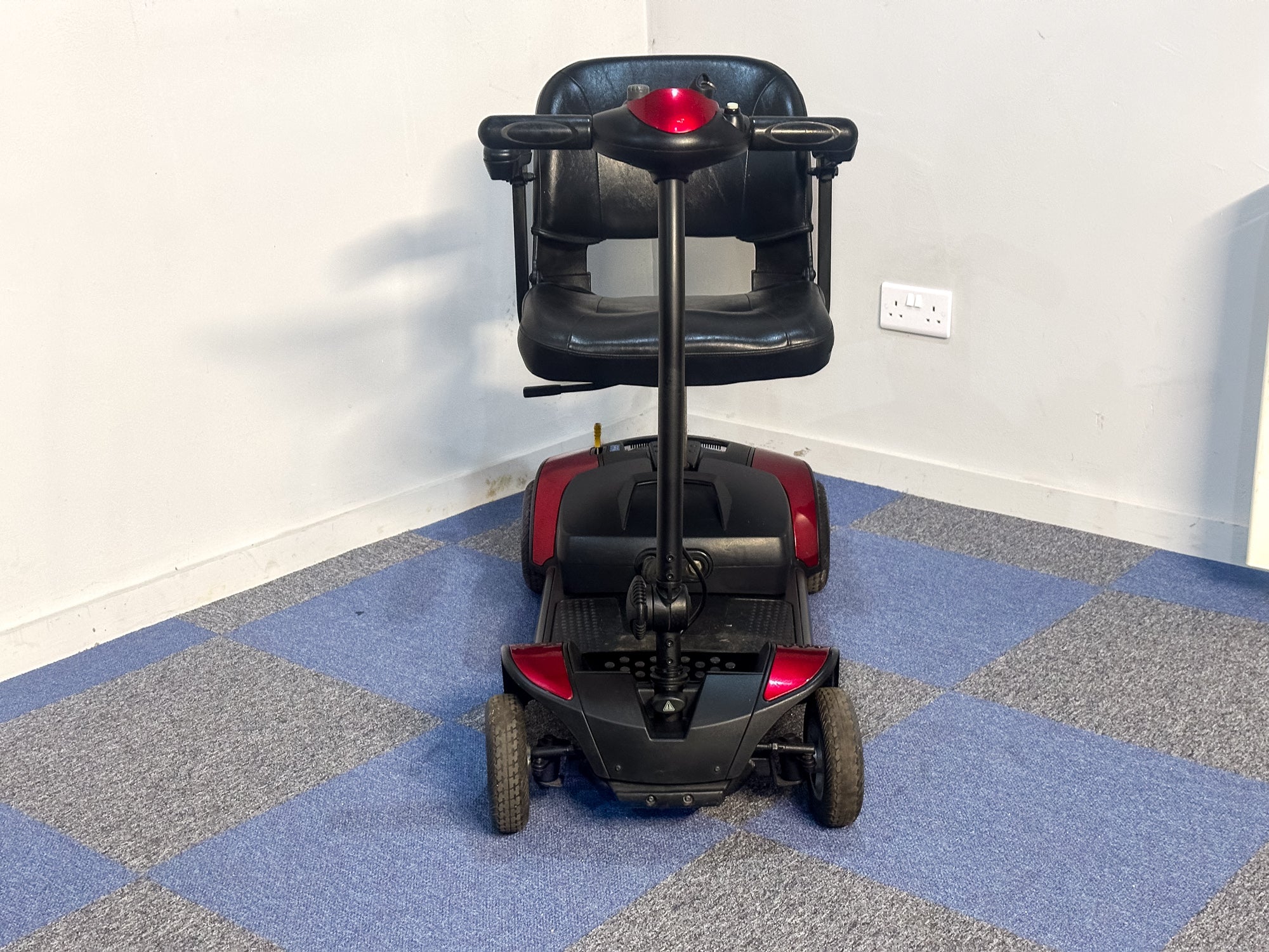 Pride GoGo Elite Traveller Used Mobility Scooter Small Transportable Car Boot Red