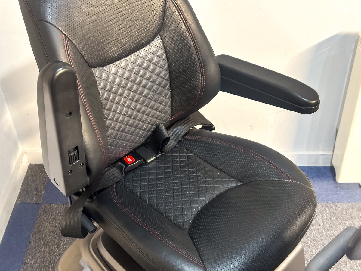 TGA Vita E 8mph Midsize Mobility Scooter Grey