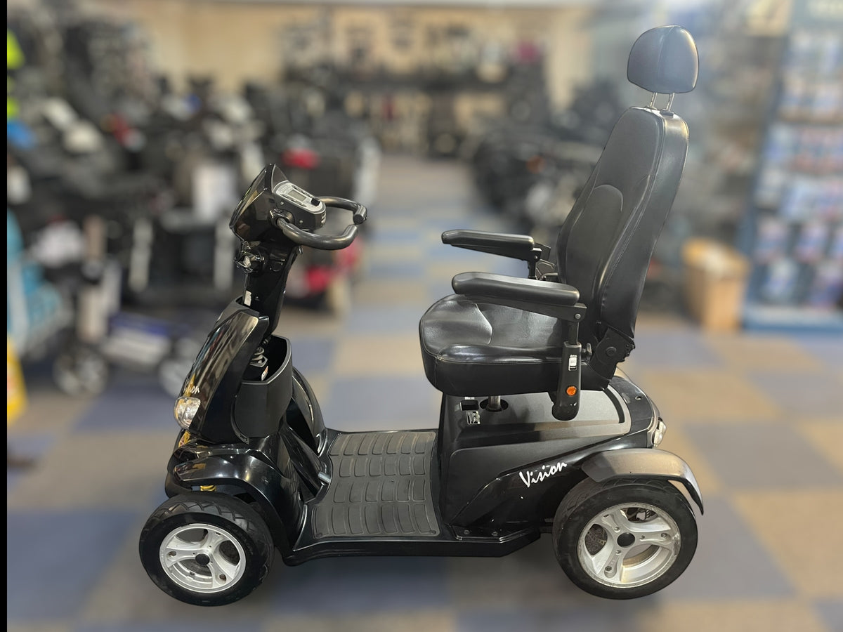 Rascal Vision Mobility Scooter – 8mph Road Legal Scooter