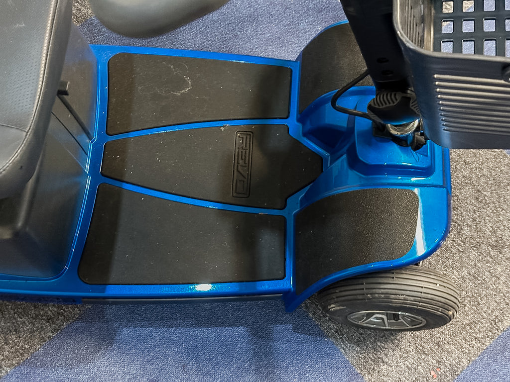 Pride Revo 2.0 4mph Mobility Scooter Transportable Boot Suspension Blue Immaculate