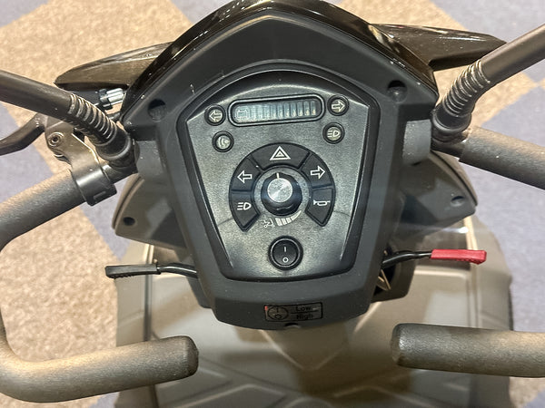TGA Vita E 8mph Midsize Mobility Scooter Black