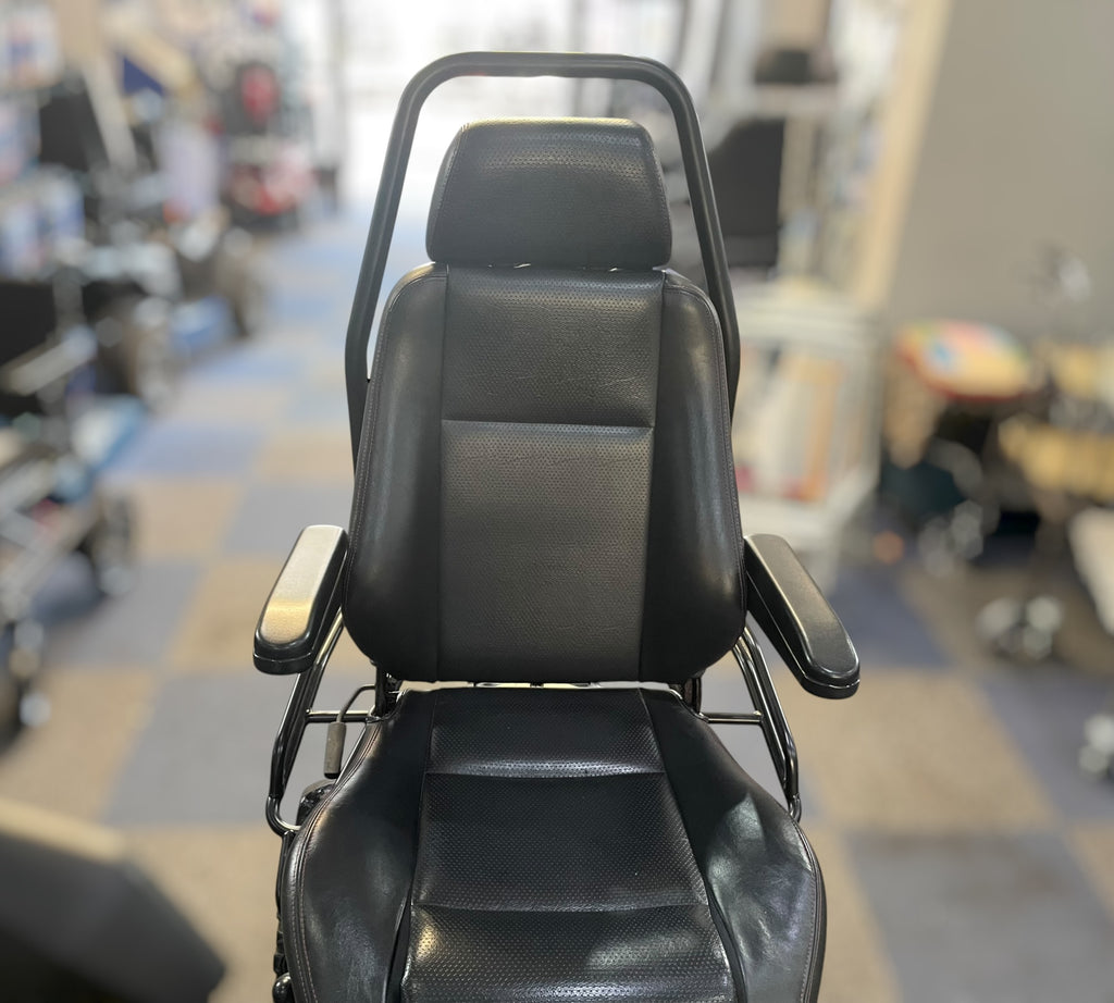 Vita X 8 MPH scooter