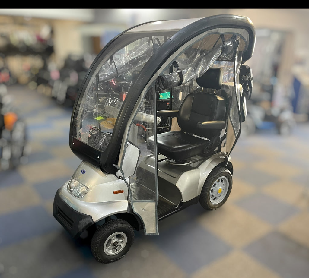 TGA Breeze S4 Mobility Scooter with Canopy – 8mph