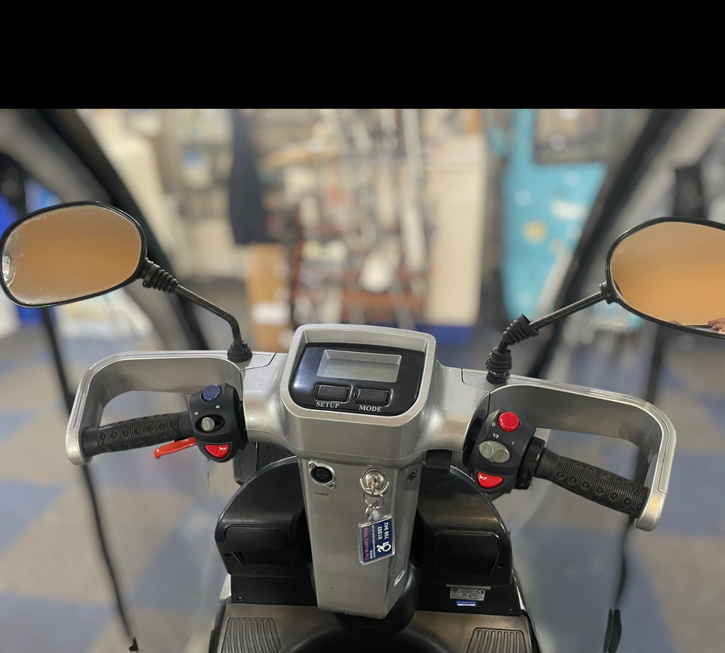 TGA Breeze S4 Mobility Scooter with Canopy – 8mph