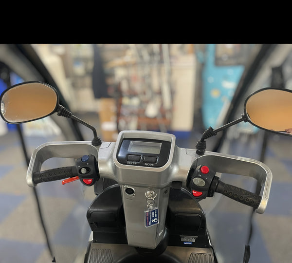 TGA Breeze S4 Mobility Scooter with Canopy – 8mph