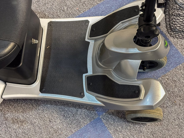 Used Quingo Compact 5-Wheel Mobility Scooter – Lightweight & Portable | £399