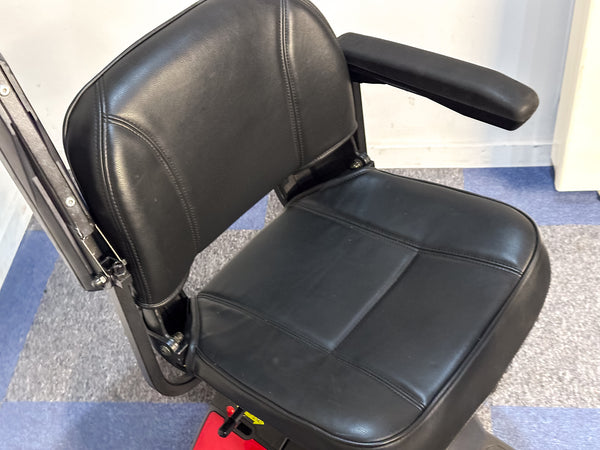 Used Livewell Jaunt Mobility Scooter – Lightweight & Portable with New Batteries | £500