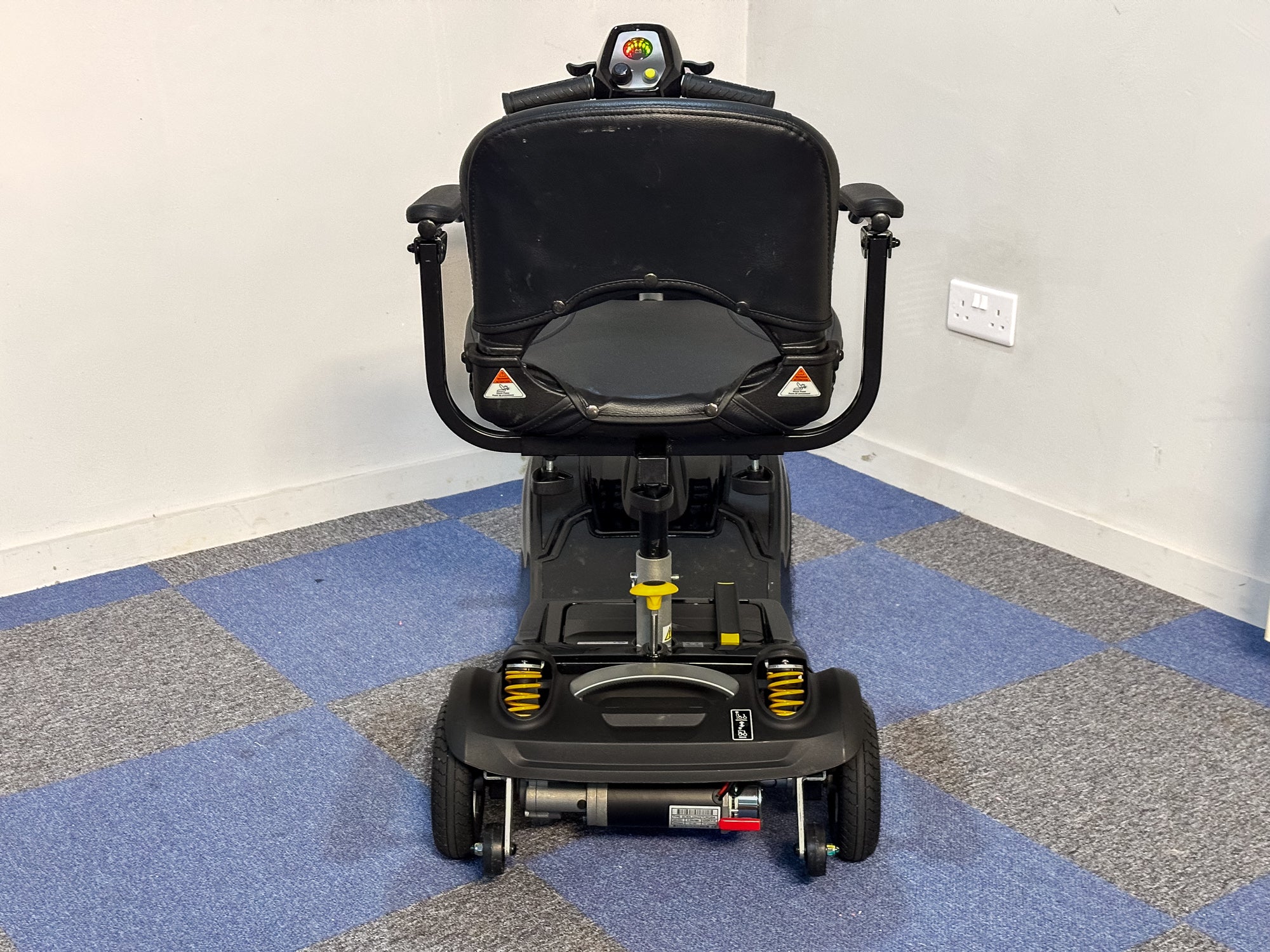 Ex-Demo Drive Astrolite Mobility Scooter – Lightweight, Airline-Friendly
