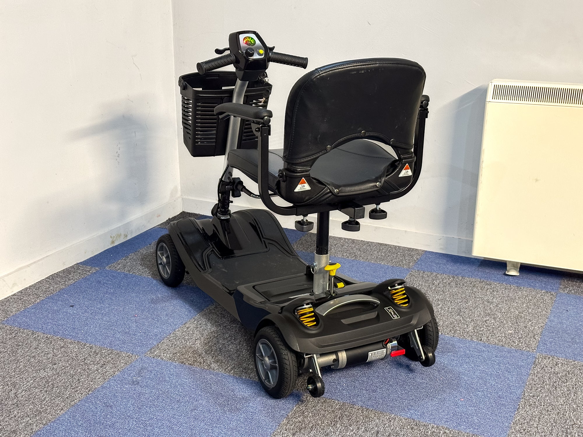 Ex-Demo Drive Astrolite Mobility Scooter – Lightweight, Airline-Friendly