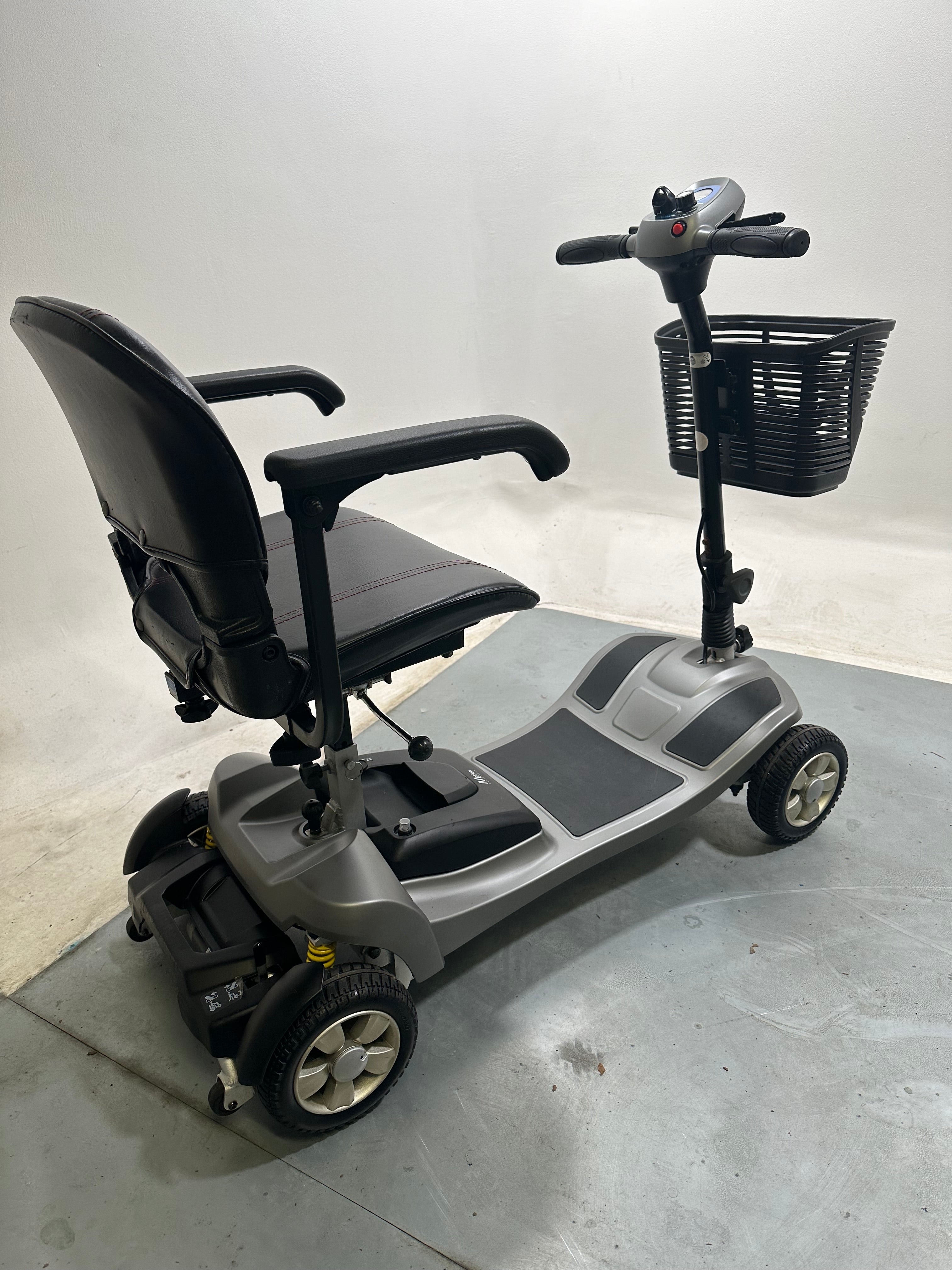 LI-TECH MARATHON 4mph Transportable Scooter Secondary image