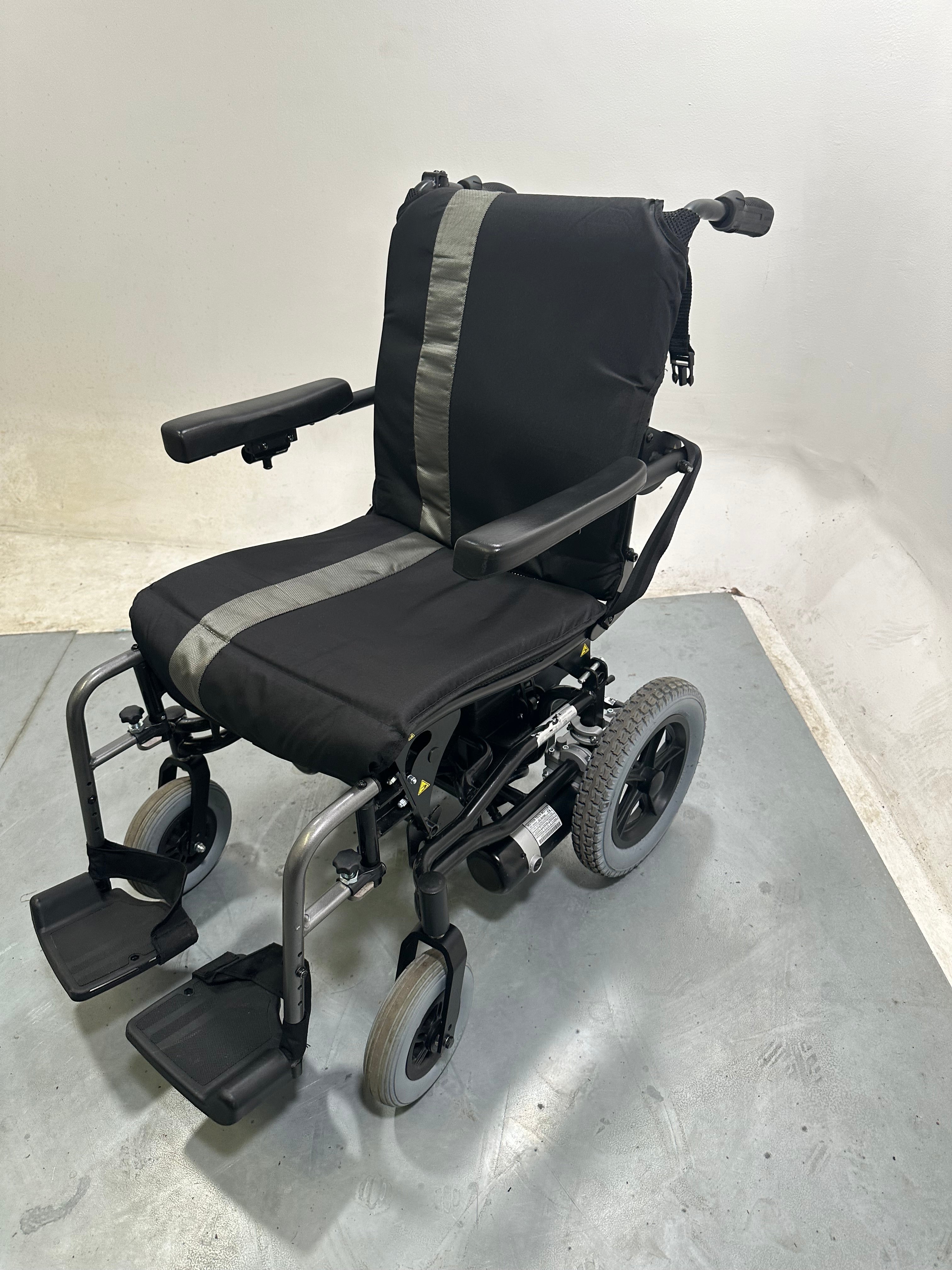 Karma Ergo Traveller Electric Wheelchair Attendant Powerchair Folding Transportable