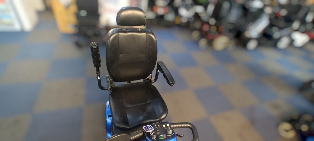 Pride Colt Deluxe 2.0 Mi Size 6mph Transportable Mobility Scooter in Blue
