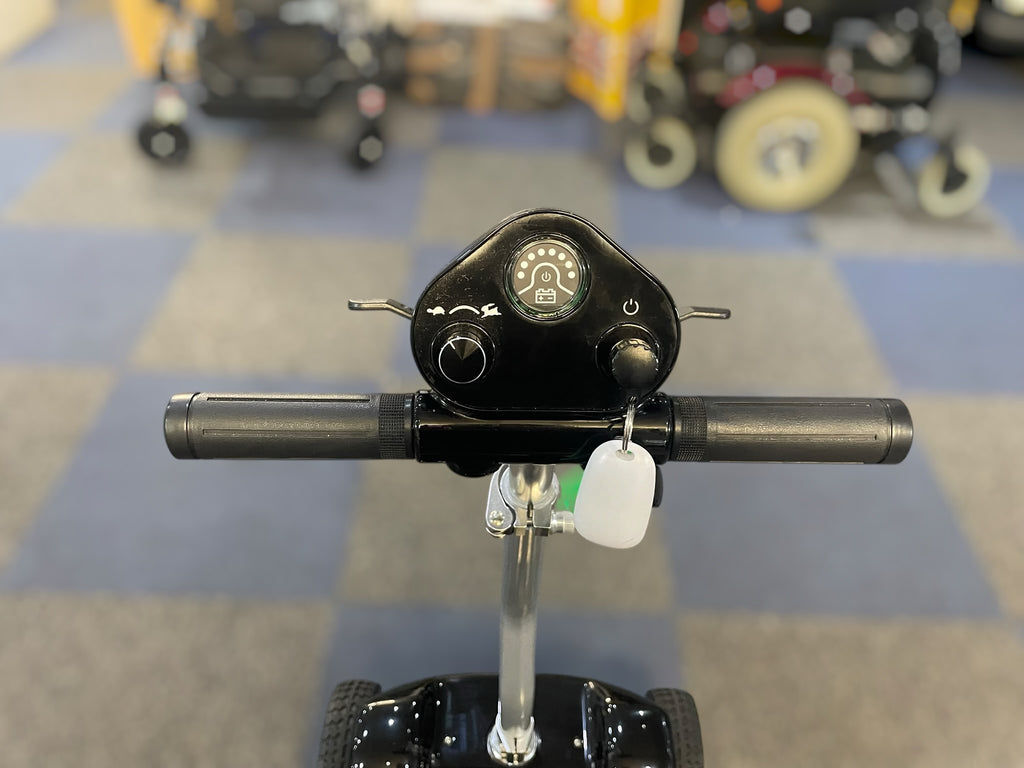Used 2024 Livewell Instafold Folding Mobility Scooter – 4mph