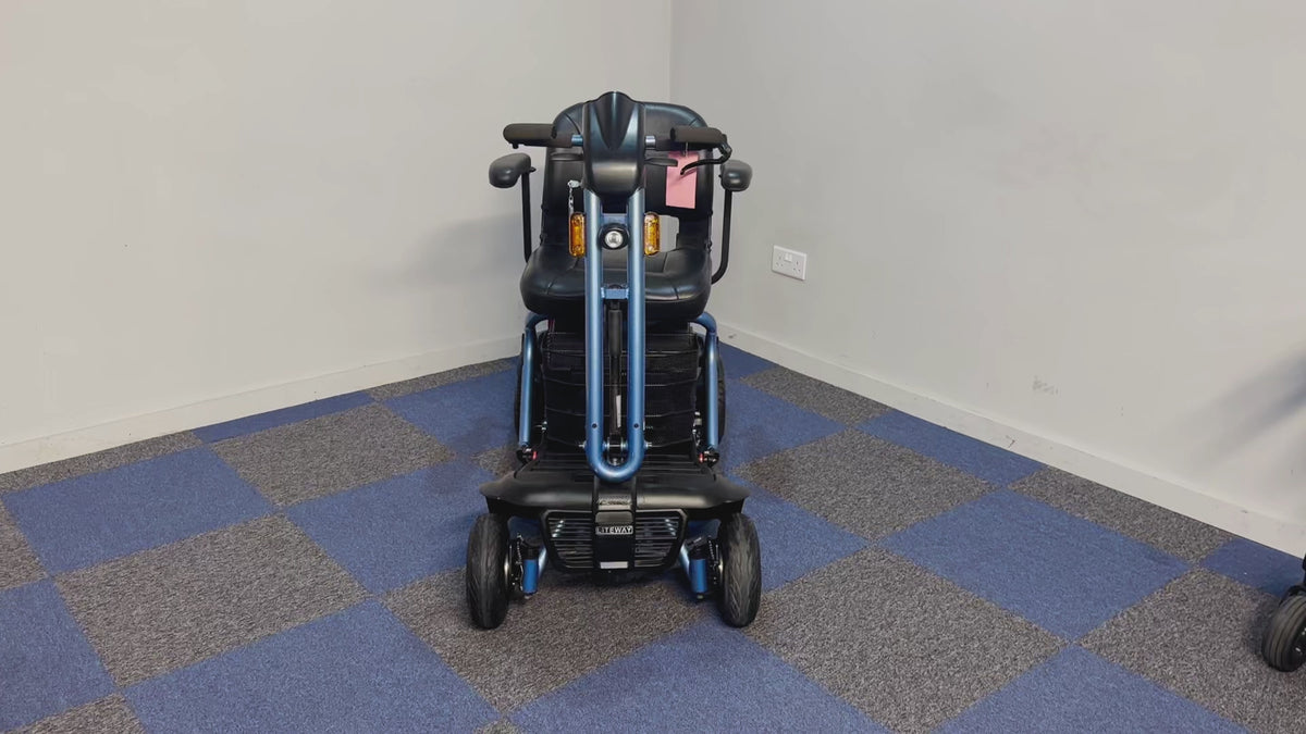 Rascal Liteway 8 8mph Mid-Size Transportable Used Electric Mobility Scooter in Blue
