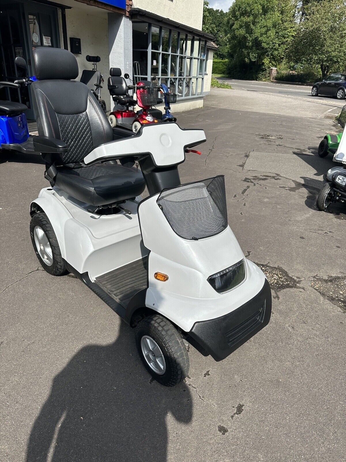 TGA Breeze 4 Custom Grey 8mph Battery 50ah / 75ah Main image