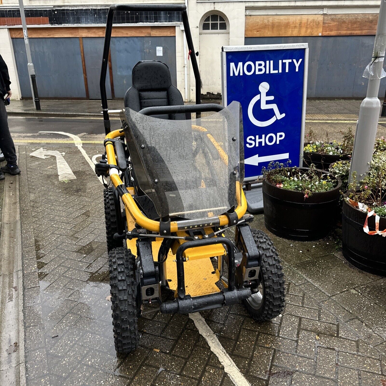 Terrainhopper Overlander 4WD Off-Road All-Terrain Mobility Scooter Tramper Sand Rock Secondary image