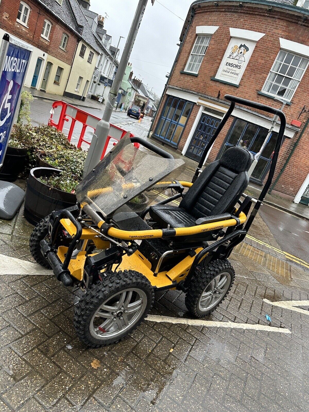 Terrainhopper Overlander 4WD Off-Road All-Terrain Mobility Scooter Tramper Sand Rock