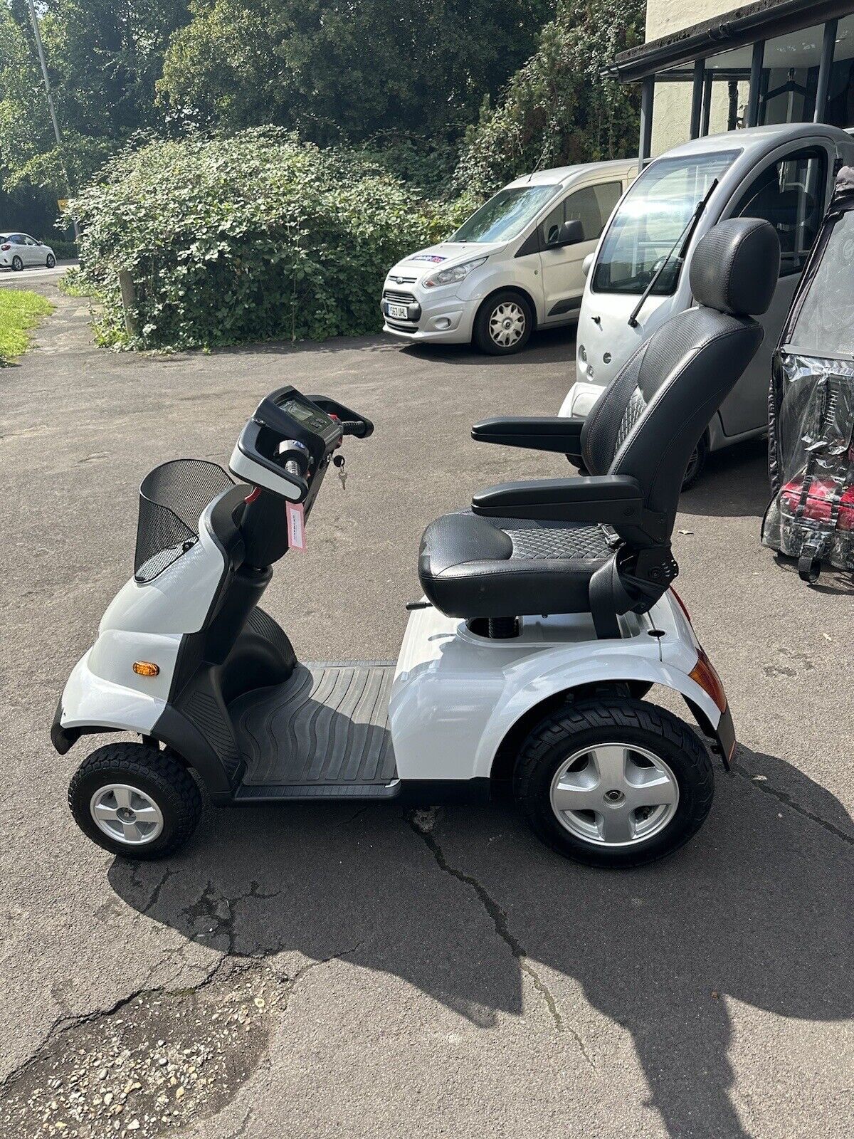 TGA Breeze 4 Custom Grey 8mph Battery 50ah / 75ah