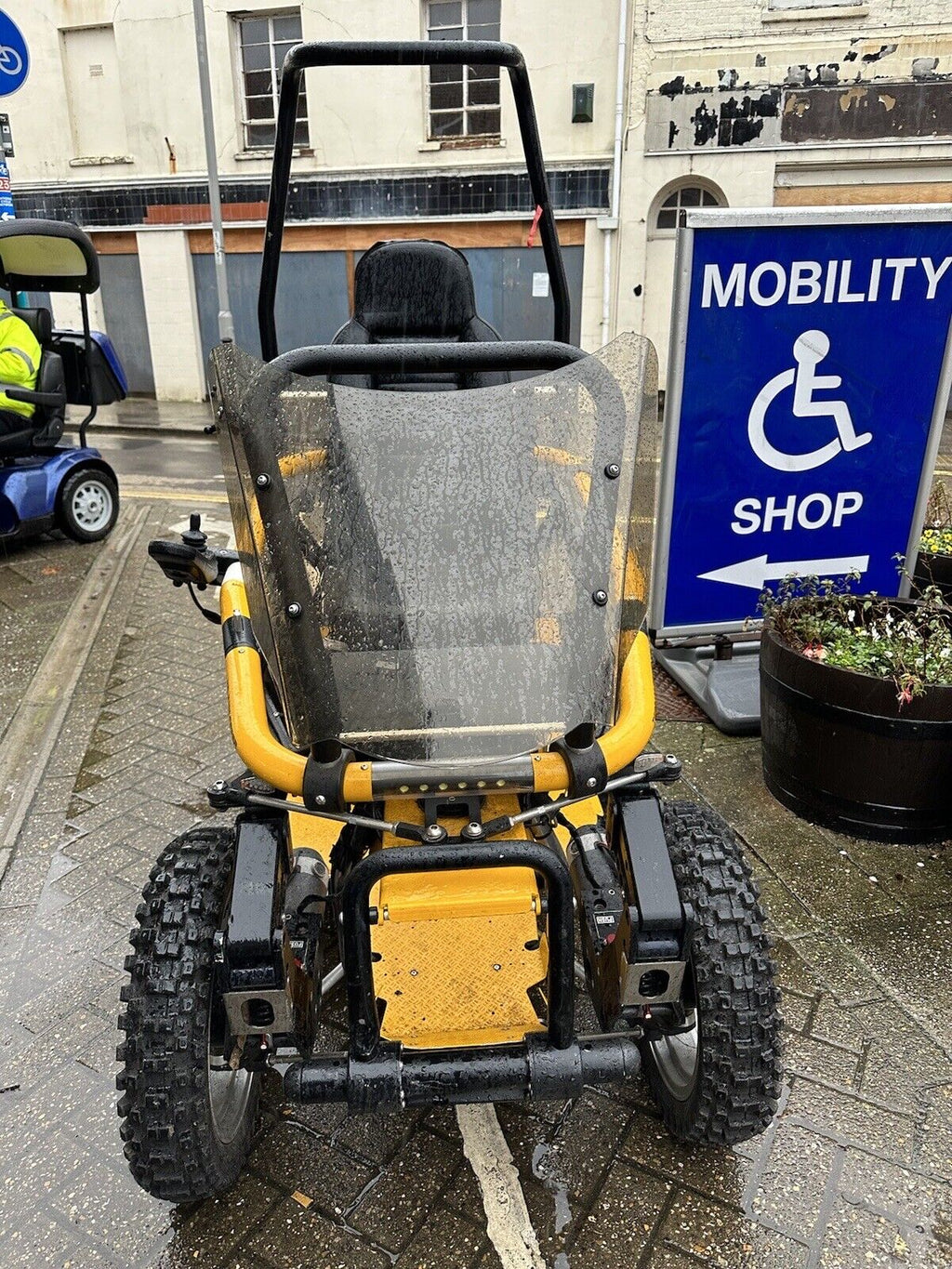 Terrainhopper Overlander 4WD Off-Road All-Terrain Mobility Scooter Tramper Sand Rock