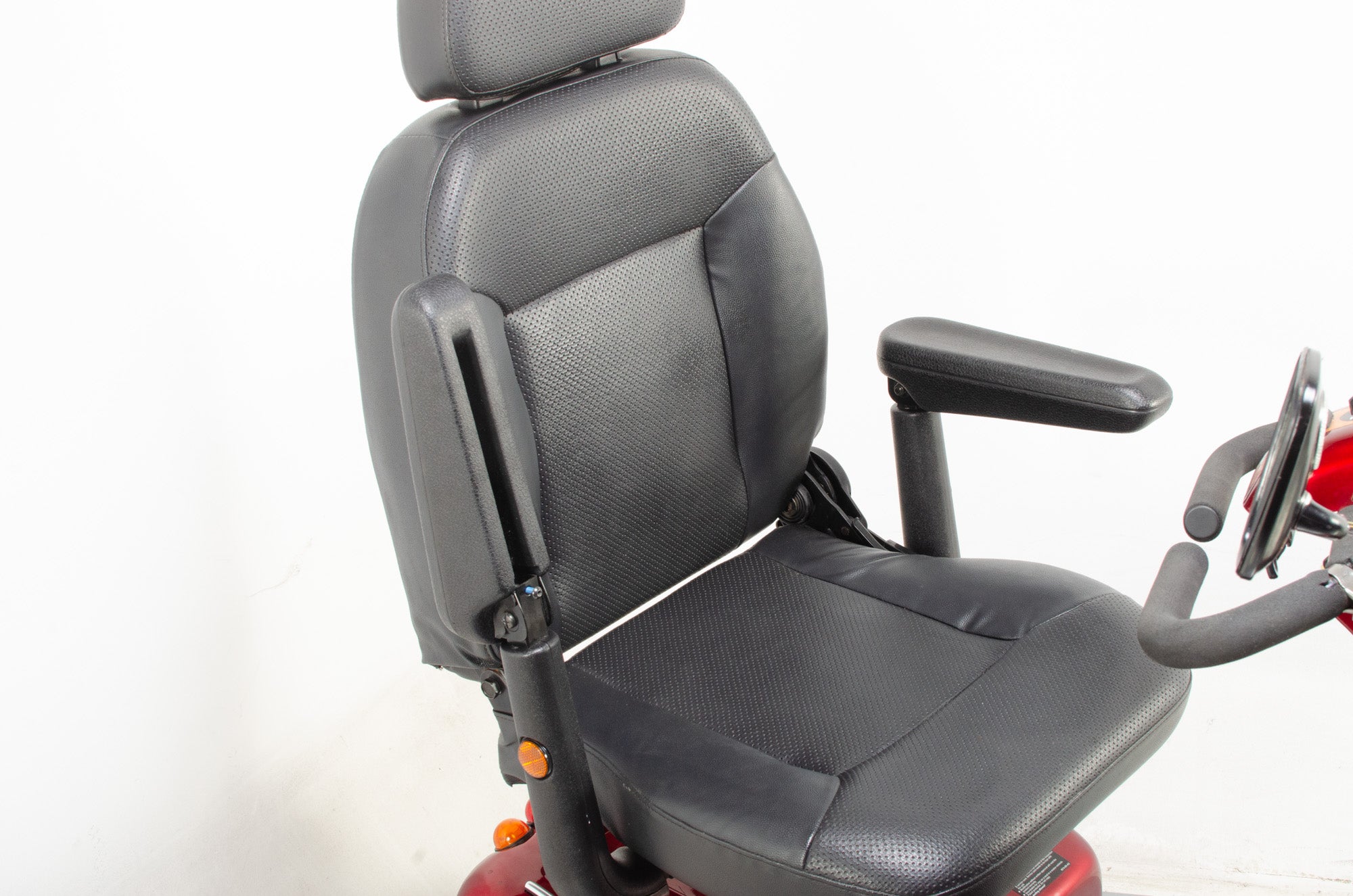 Pro Rider Road King Midsize Electric Mobility Scooter Pavement Red Secondary image