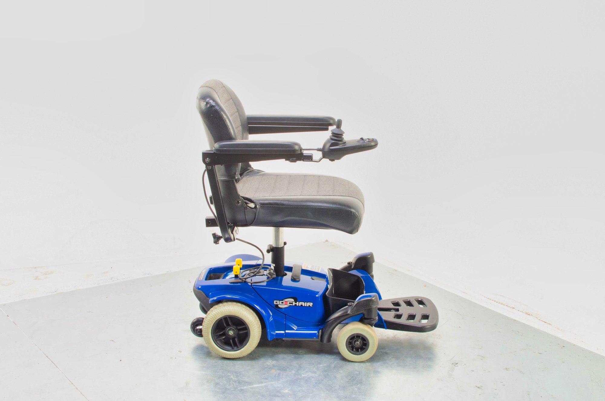 Pride Go Chair Small Compact Indoor Powerchair Electric Wheelchair Secondary image