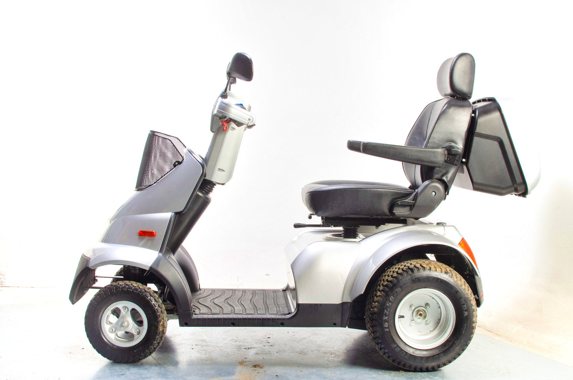 TGA Breeze S4 GT Electric Mobility Scooter Used 8mph All-Terrain Large Wide Arch