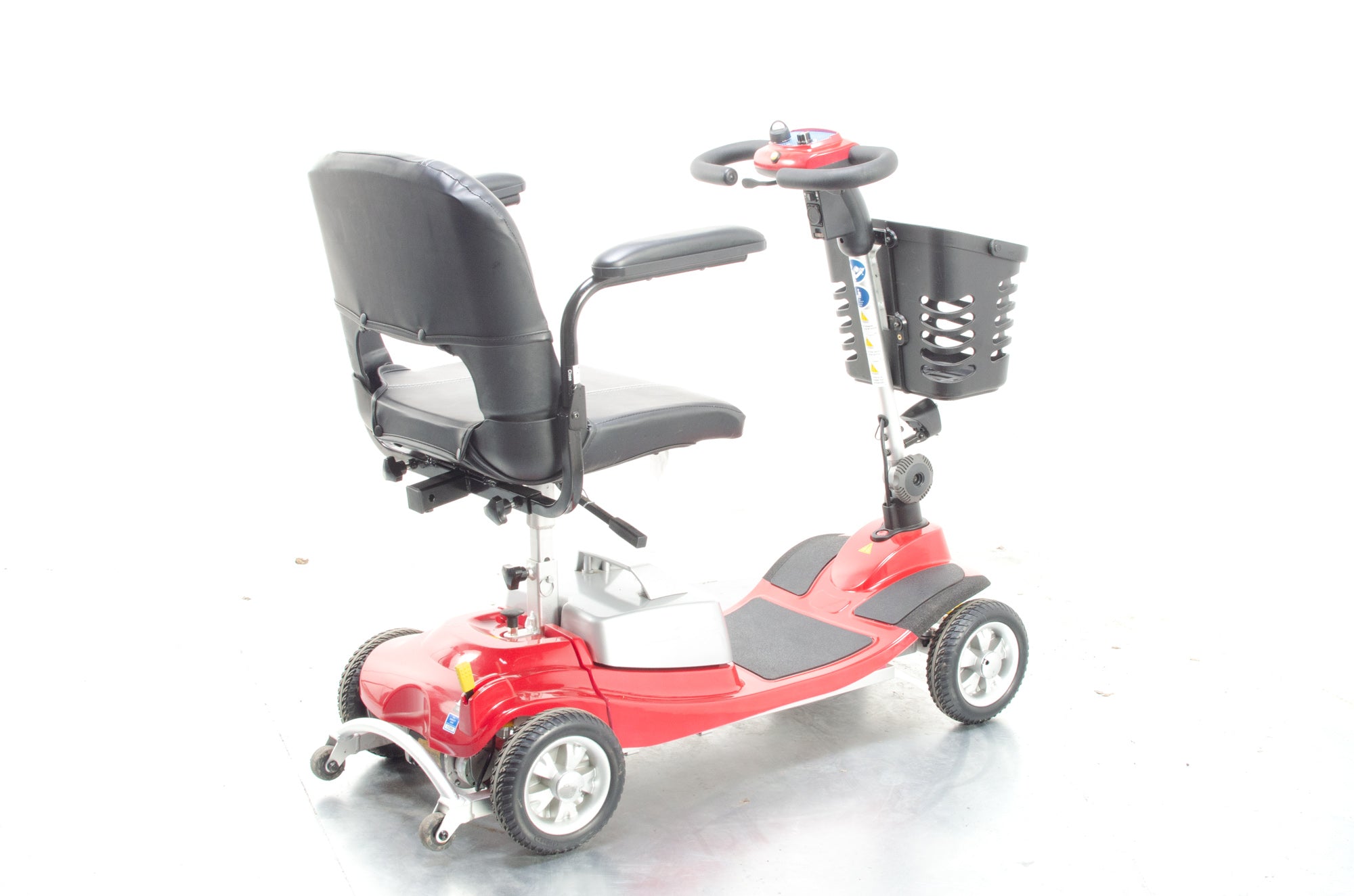 One Rehab Illusion 4mph Ultra Lightweight Aluminium Mobility Boot Scooter with Suspension