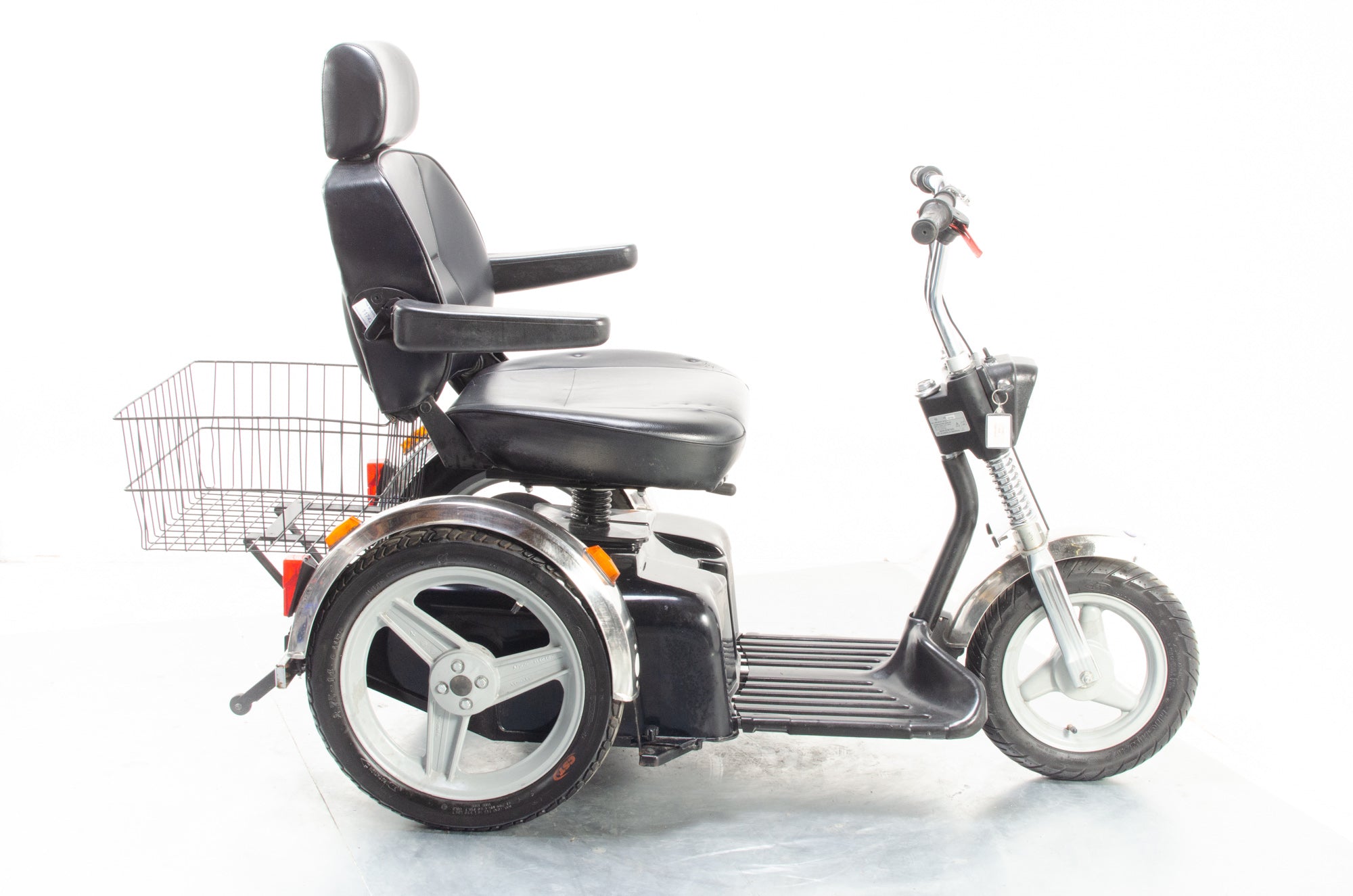 TGA Supersport Used Mobility Scooter 8mph Trike 3-Wheel Motorbike All-Terrain Large