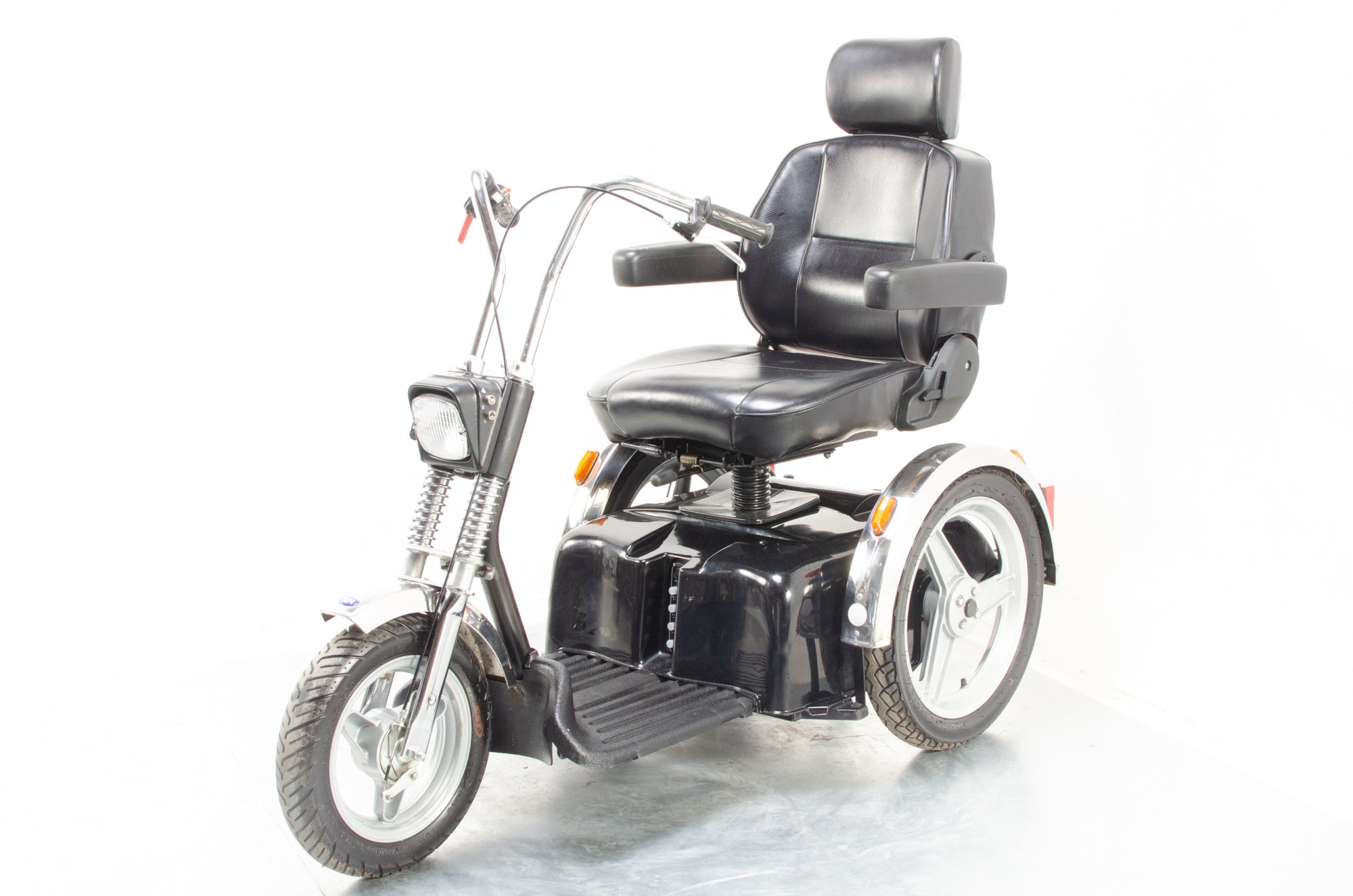 TGA Supersport Used Mobility Scooter 8mph Large Trike 3-Wheel Motorbike All-Terrain