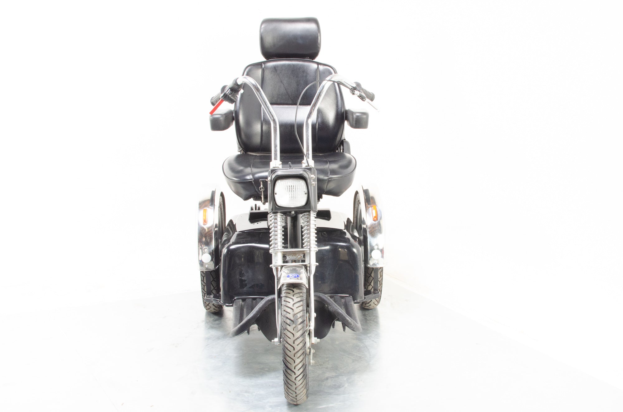 TGA Supersport Used Mobility Scooter 8mph Large Trike 3-Wheel Motorbike All-Terrain Secondary image