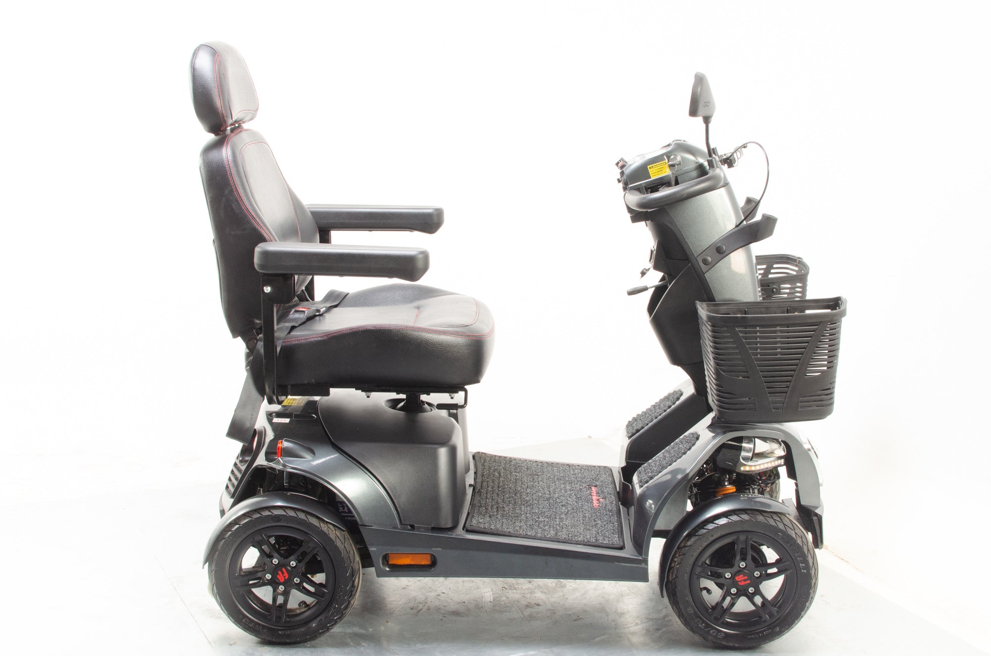 Freerider FR1 Used Electric Mobility Scooter 8mph Suspension Large Road