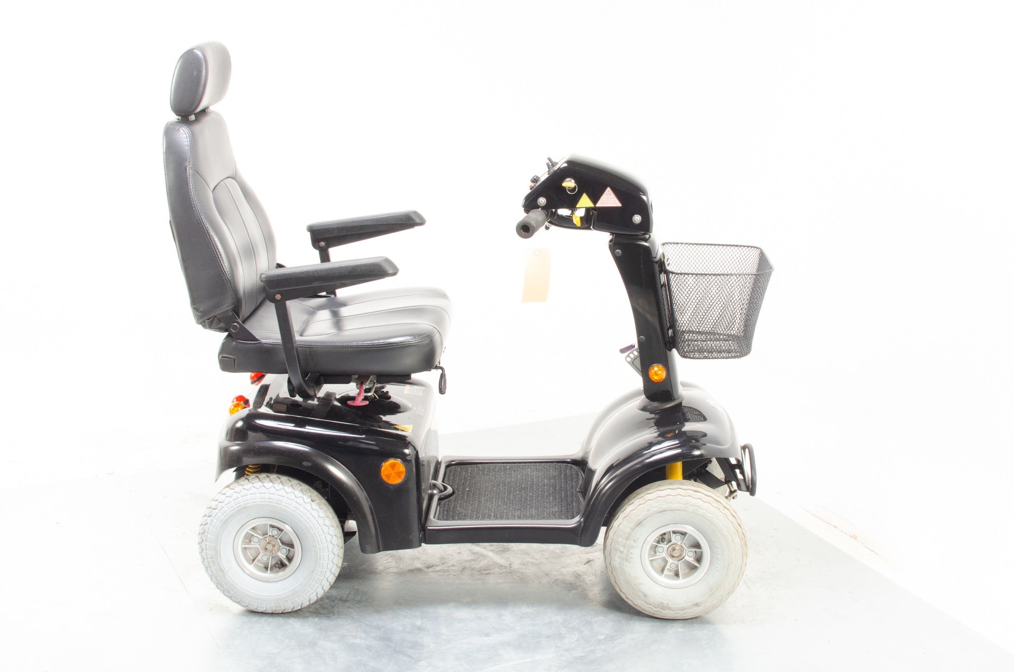 Rascal 850 Used Electric Mobility Scooter 8mph All-Terrain Pavement Suspension Pneumatic