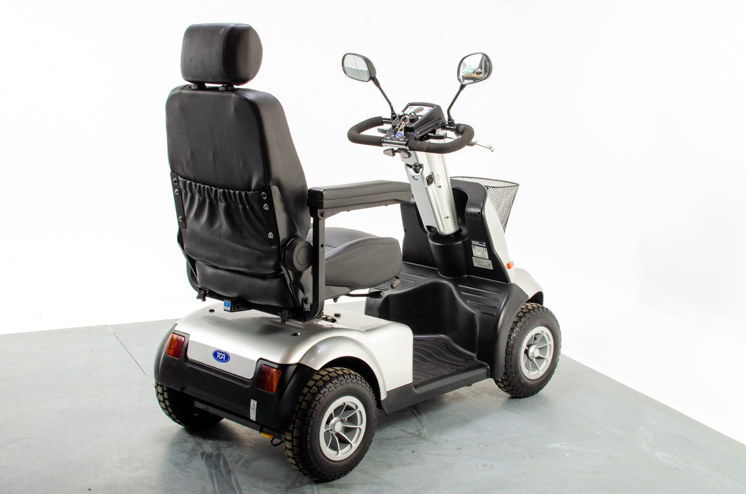 TGA Breeze Midi 4 Used Electric Mobility Scooter 8mph Road Suspension All-Terrain