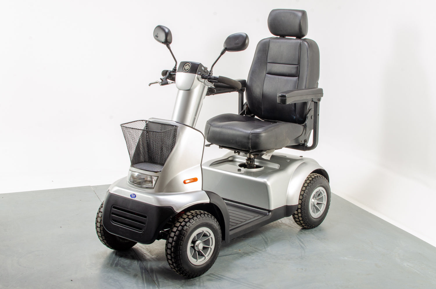 TGA Breeze Midi 4 Used Electric Mobility Scooter 8mph Road Suspension All-Terrain