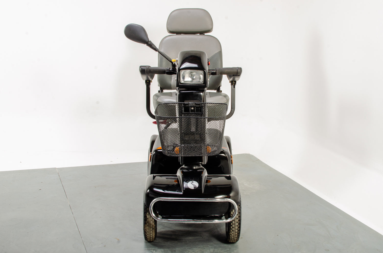 Rascal 388XL Used Electric Mobility Scooter 6mph Pavement Road Class-3 Captain Seat