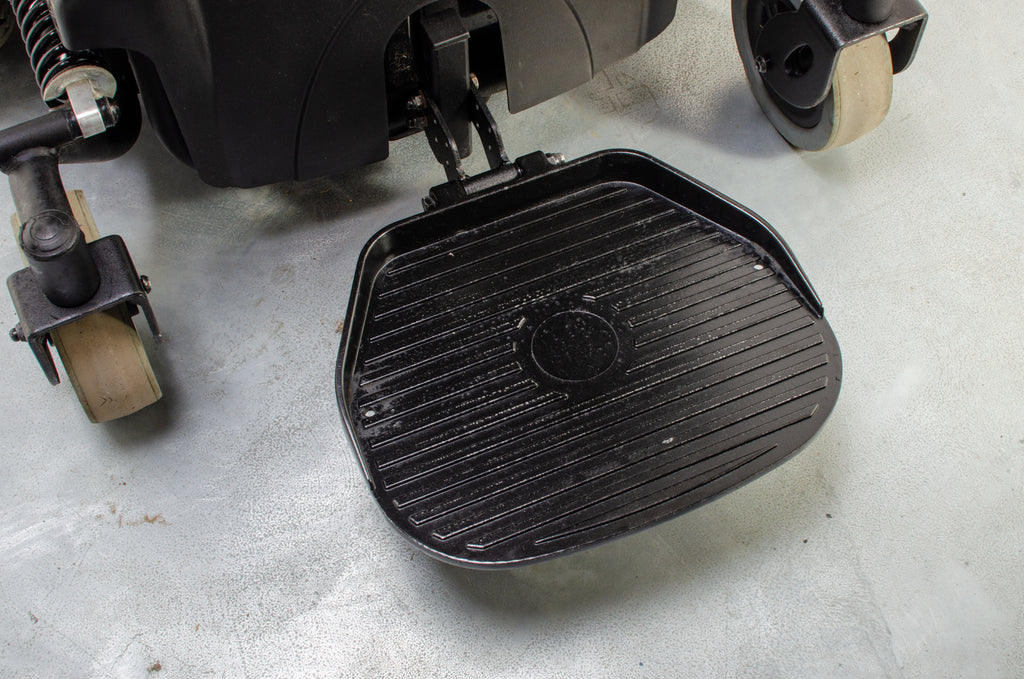 P327XL Used Powerchair Electric Mobility Wheelchair 32 Stone Bariatric Heavy-Duty