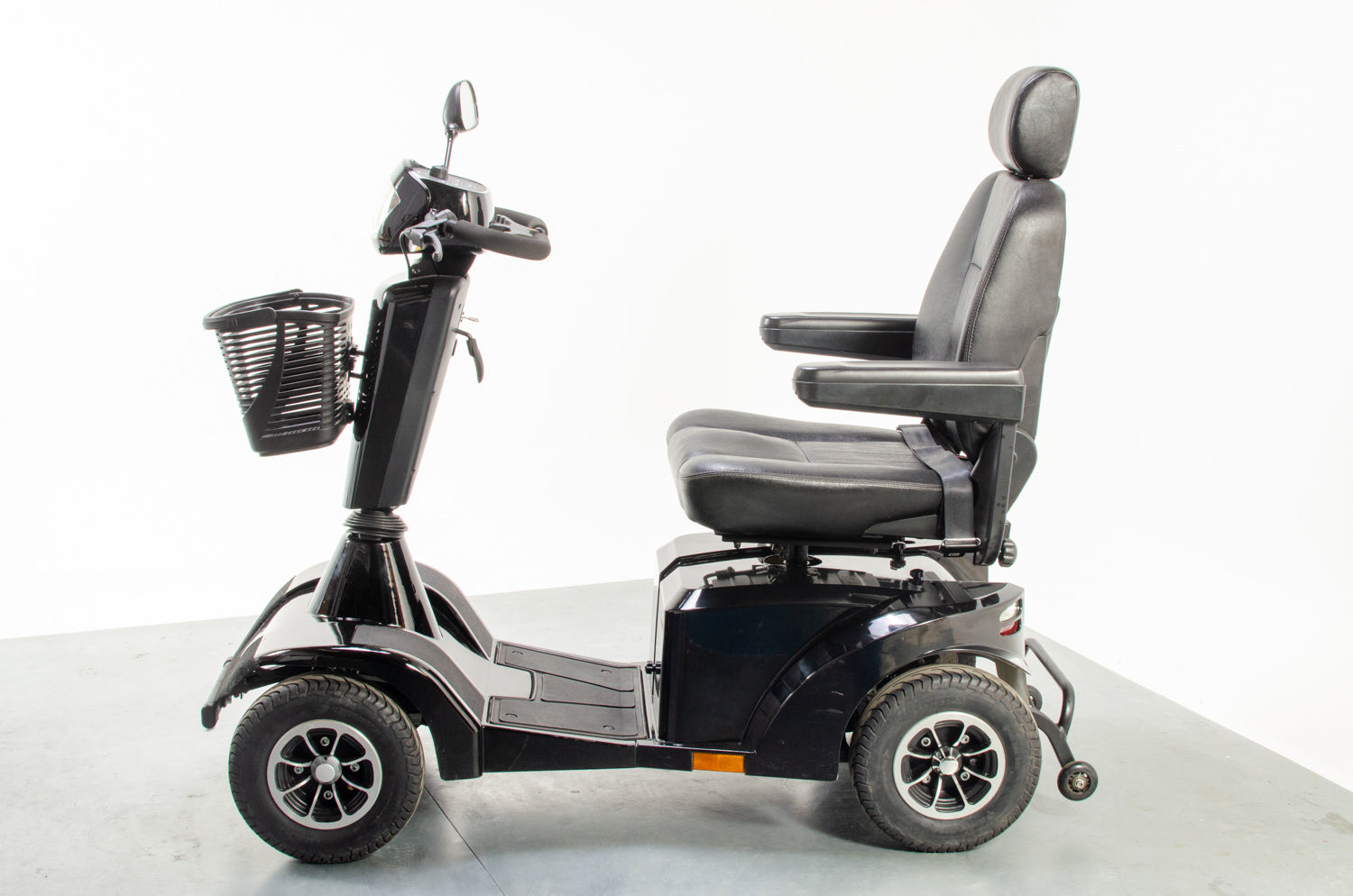 Sterling S700 Used Mobility Scooter Large All-Terrain Off-Road 8mph Suspension