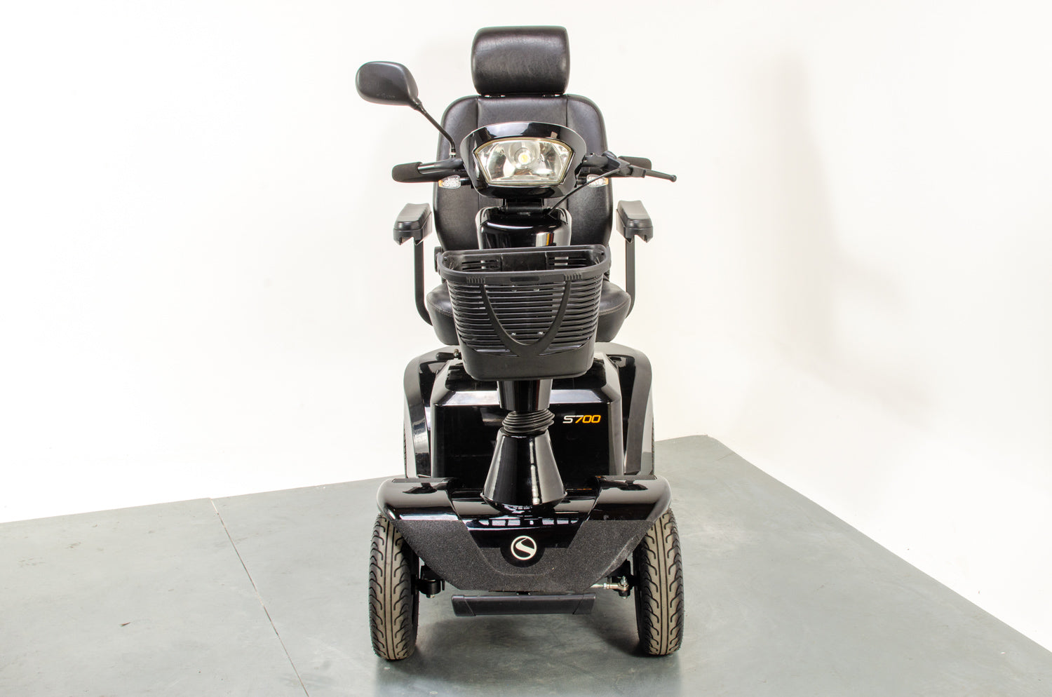 Sterling S700 Used Mobility Scooter Large All-Terrain Off-Road 8mph Suspension Secondary image